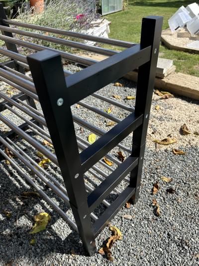 Daruji za odvoz 2x botník ikea TJUSIG