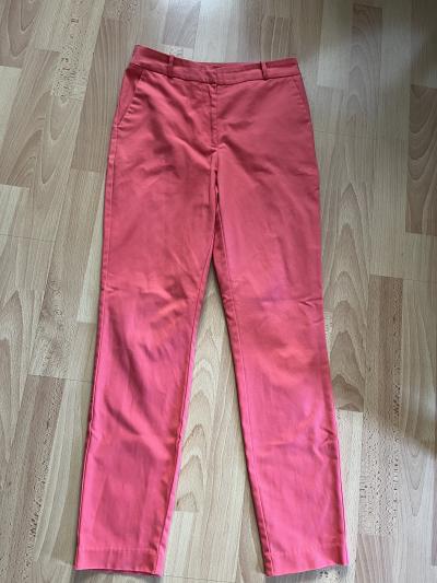 Kalhoty cigaretoveho stylu ke kotnikum vel.36