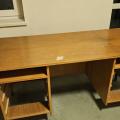 Psací stůl