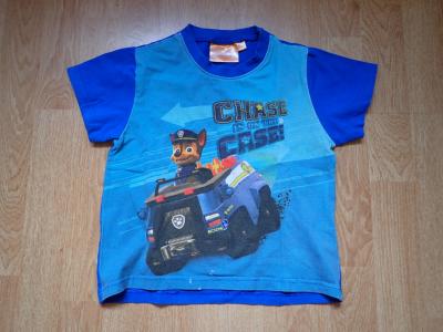 Tričko 63, velikost 110/116 s malou dírkou