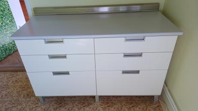 kuchyň a jiné z vyklízení