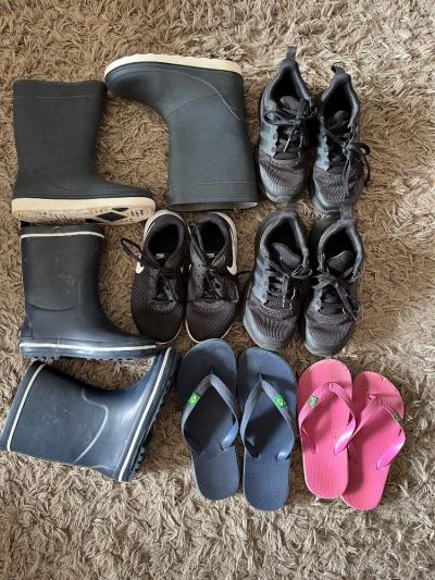 Dětské Boty Adidas a Nike vel 31, gumáky vel 31/32 a 32/33