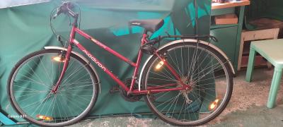 daruji dámské jízdní kolo