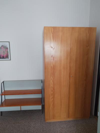 Velká šatní skříň