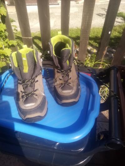 zimní boty na donošení 35