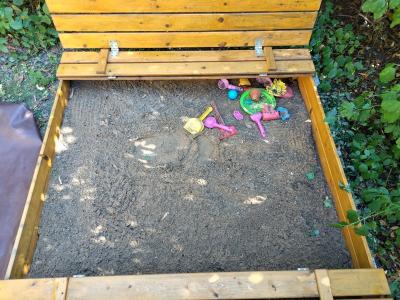 Písek do dětského pískoviště