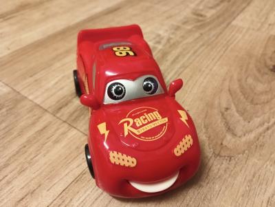 Autíčko na baterie Blesk McQueen