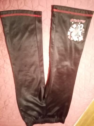 hedvíbné kalhoty asi 5-6 let štíhlé