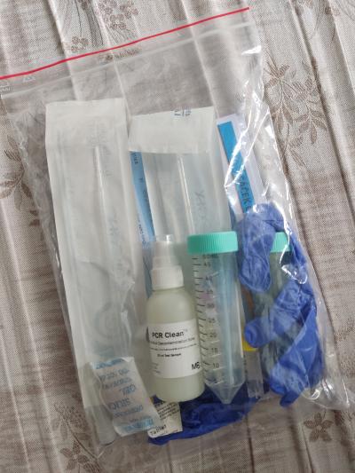 Sada vzorků z laborky nové