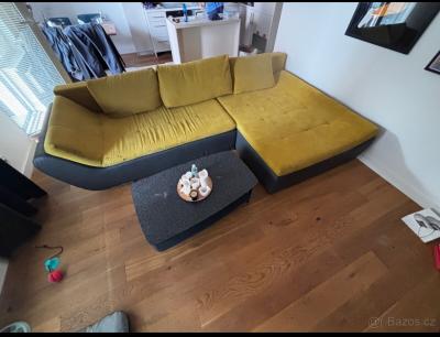 Rohová pohovka s úložným prostorem za odvoz!