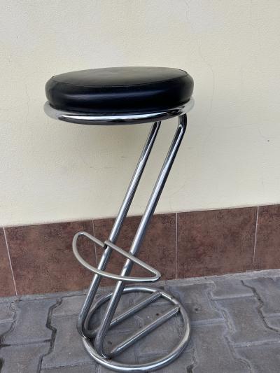 Barové stoličky