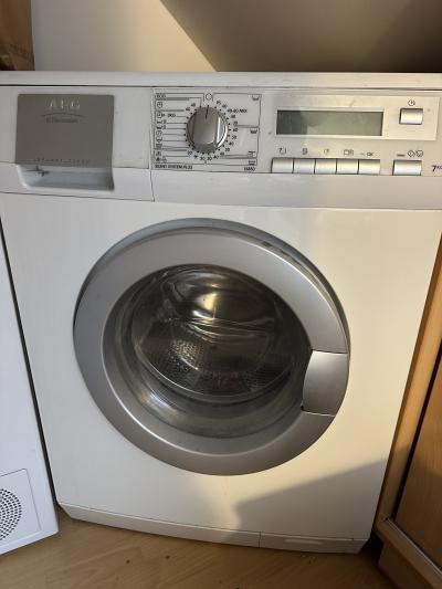 Pračka AEG Electrolux LAVAMAT TURBO (L16850) – 7 kg