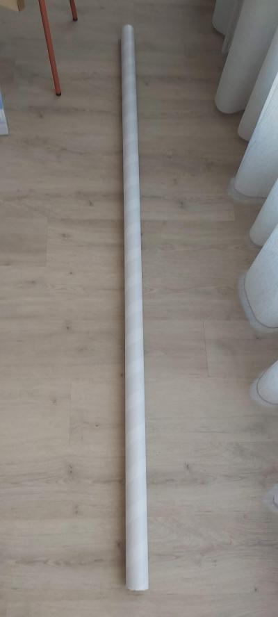 Tubus z pevného kartonu