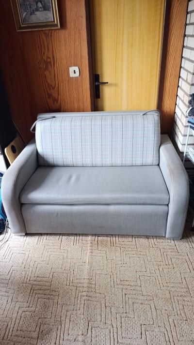 Rozkládací pohovka