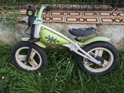 Dětské odrážedlo