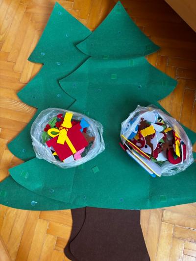 Vánoční stromeček a ozdoby z filcu