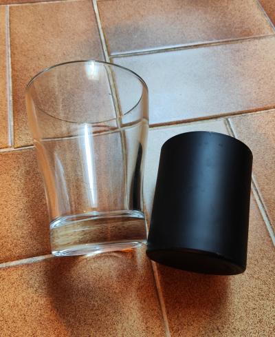 Dvě malé vázičky