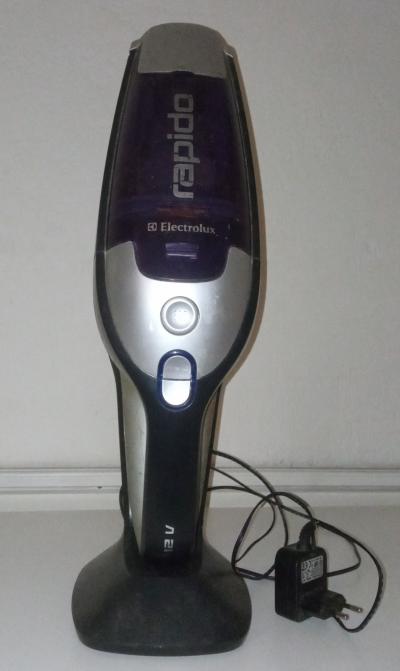 Vysavač Electrolux - Rapido