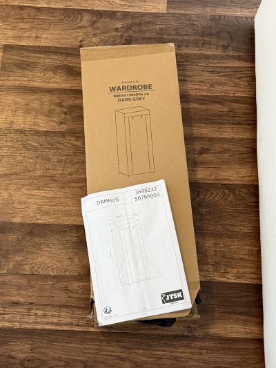 Látková skříň Jysk