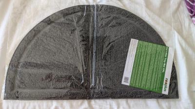 Podlozka pro kocku pred zachodek