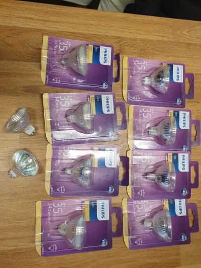 Daruji za odvoz 10 kusů žárovek patice GU5.3