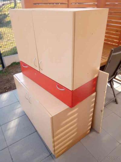 Zánovní skříň do ložnice/děts. pokoje v Únanov