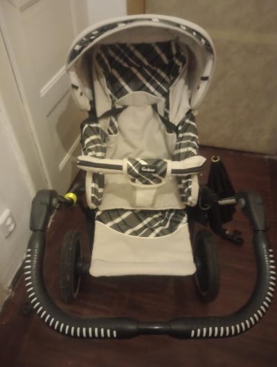 Sportovní kočárek