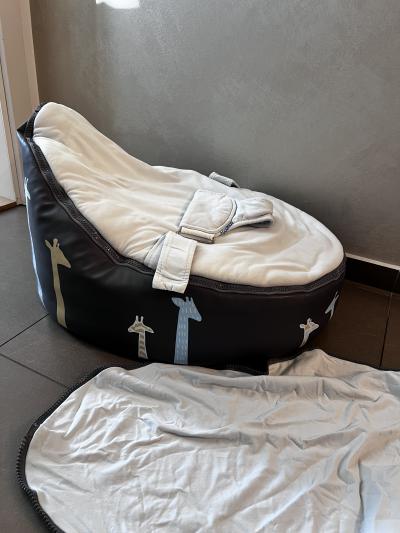 Lehátko pro miminko a sedaci vak pro vetsi deti