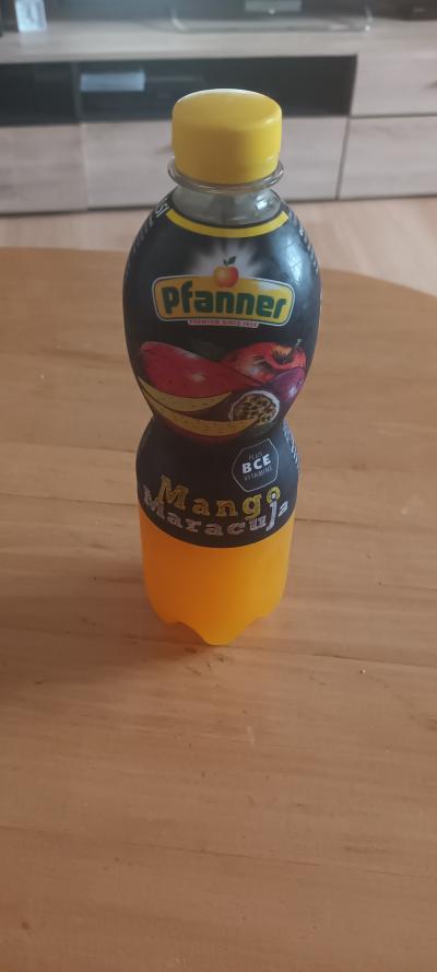 Ovocný nápoj Pfanner