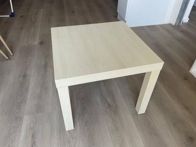 Konferenční stolek Ikea