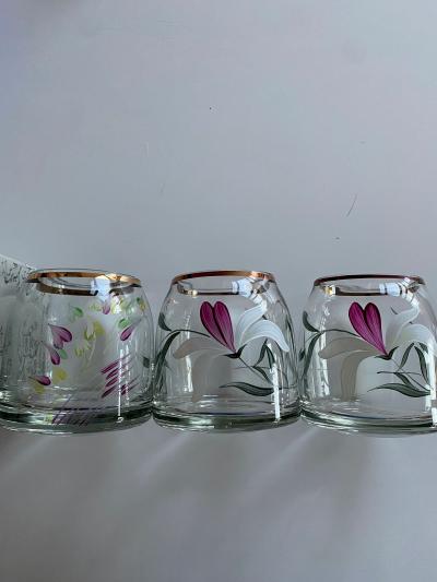 Daruji 3 skleněné vázičky/dózičky