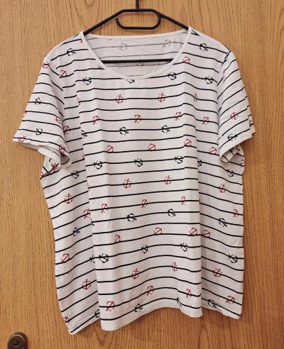 Tričko s kotvičkami