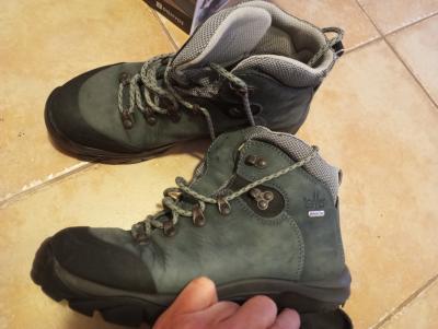 Zimne pahorky Lomer c.40, potreba vymenit podrazku!