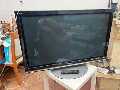 Plazmová televize PANASONIC