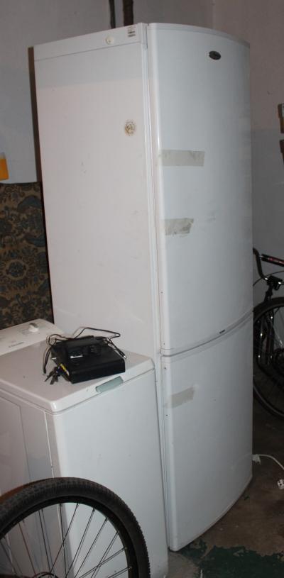 Za odvoz daruji funkční lednci Whirpool z r. 2006
