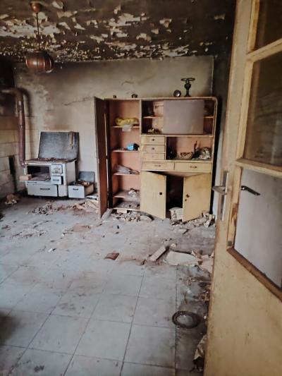 Určeno k renovaci pro chalupáře