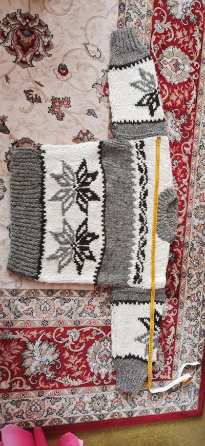 Vlněný huňatý svetr 2