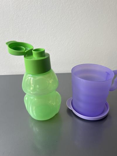 Lahvička a hrníček