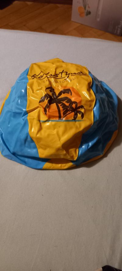 Nafukovací míč do vody