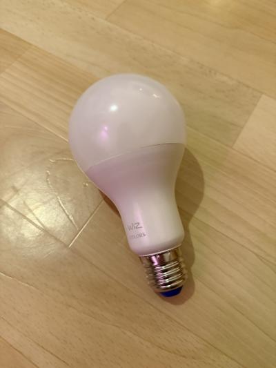 Chytrá žárovka WiZ Colors 60W E27 A60