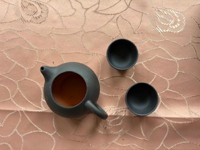 Čínský čajový set s miskami a konvičkou