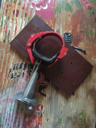 Stojan na mini brusku