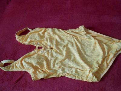 Plavky sytě žluté