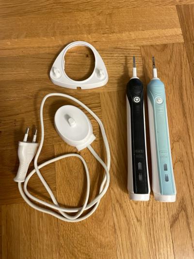 Dva elektrické kartáčky Oral B