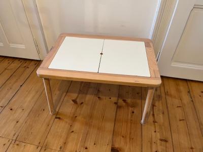 Detsky stolik