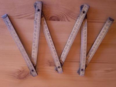 DŘEVĚNÝ SKLÁDACÍ METR II.