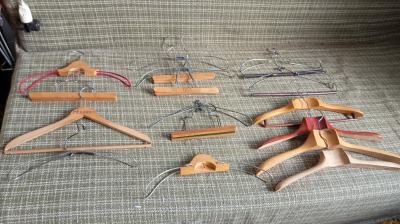 starožitná ramínka