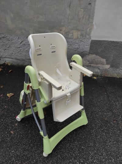 Dětská jídelní židle