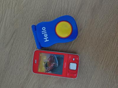 Hracky - mobil na baterky