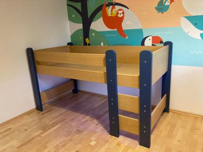 Vyvýšená postel, palanda